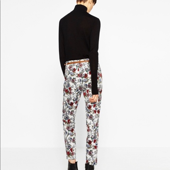 Zara • Women's Mid-rise Floral Printed Pants Size 6 - Picture 2 of 11